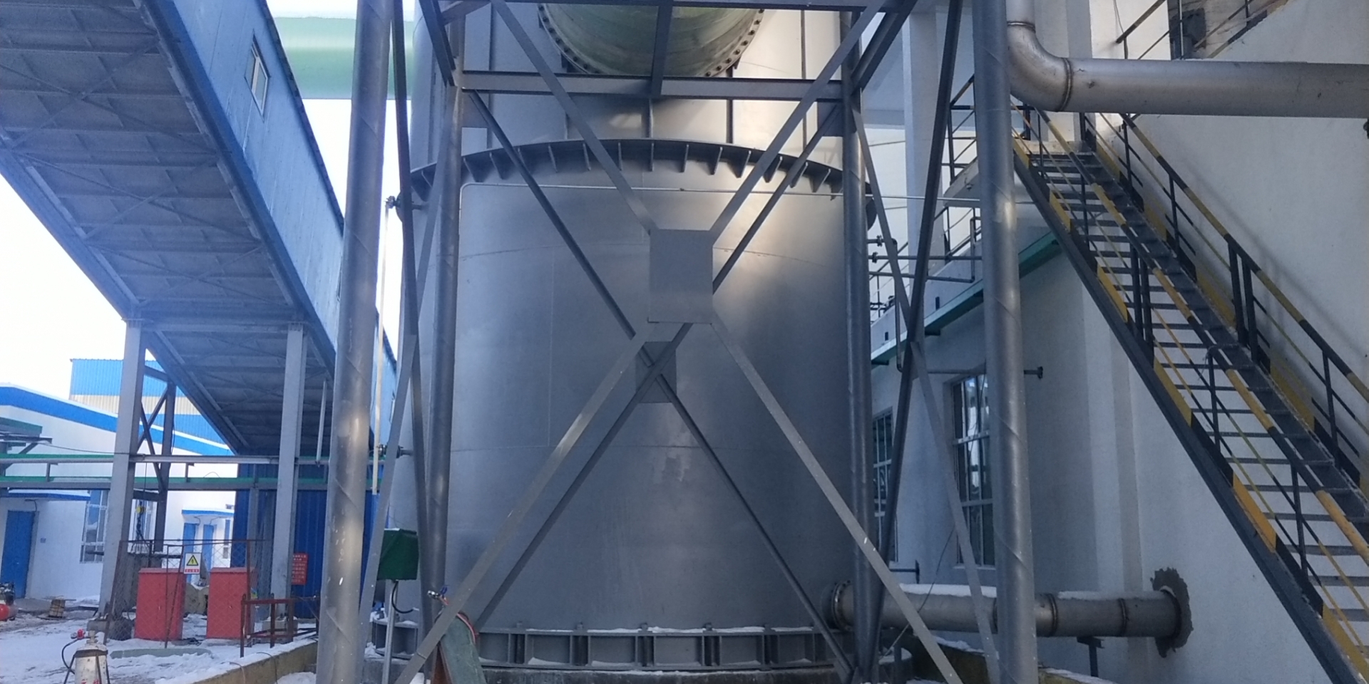 鋼襯塑設(shè)備 襯里防腐設(shè)備